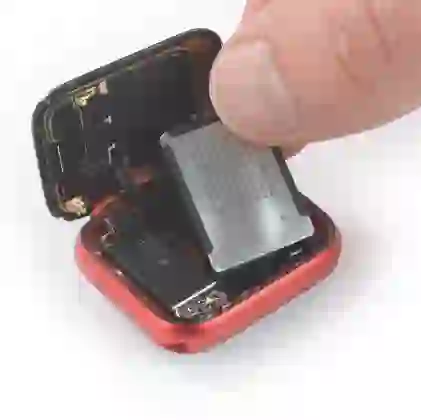 Thay pin Apple Watch Series 6 - 40mm 2